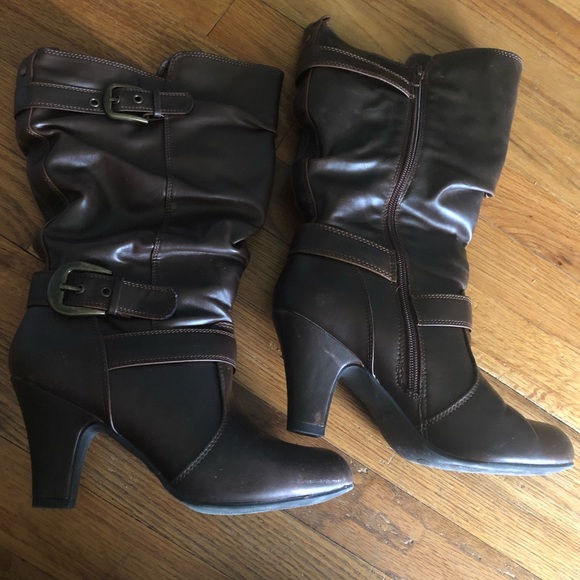 Boots for sale size 7.5 - Picture 1 of 3